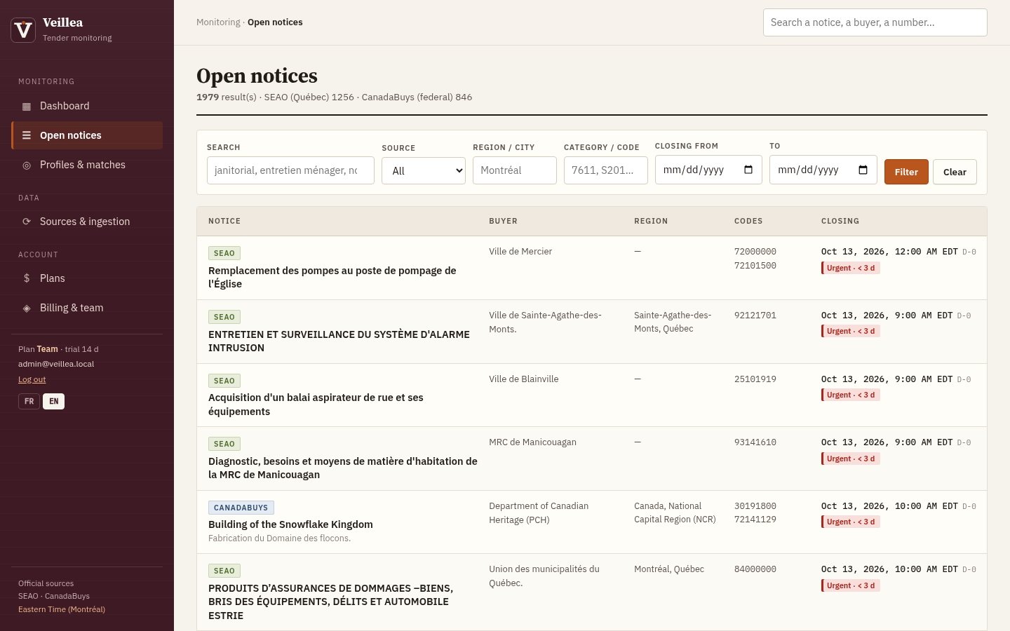 Open notice list with deadline badges